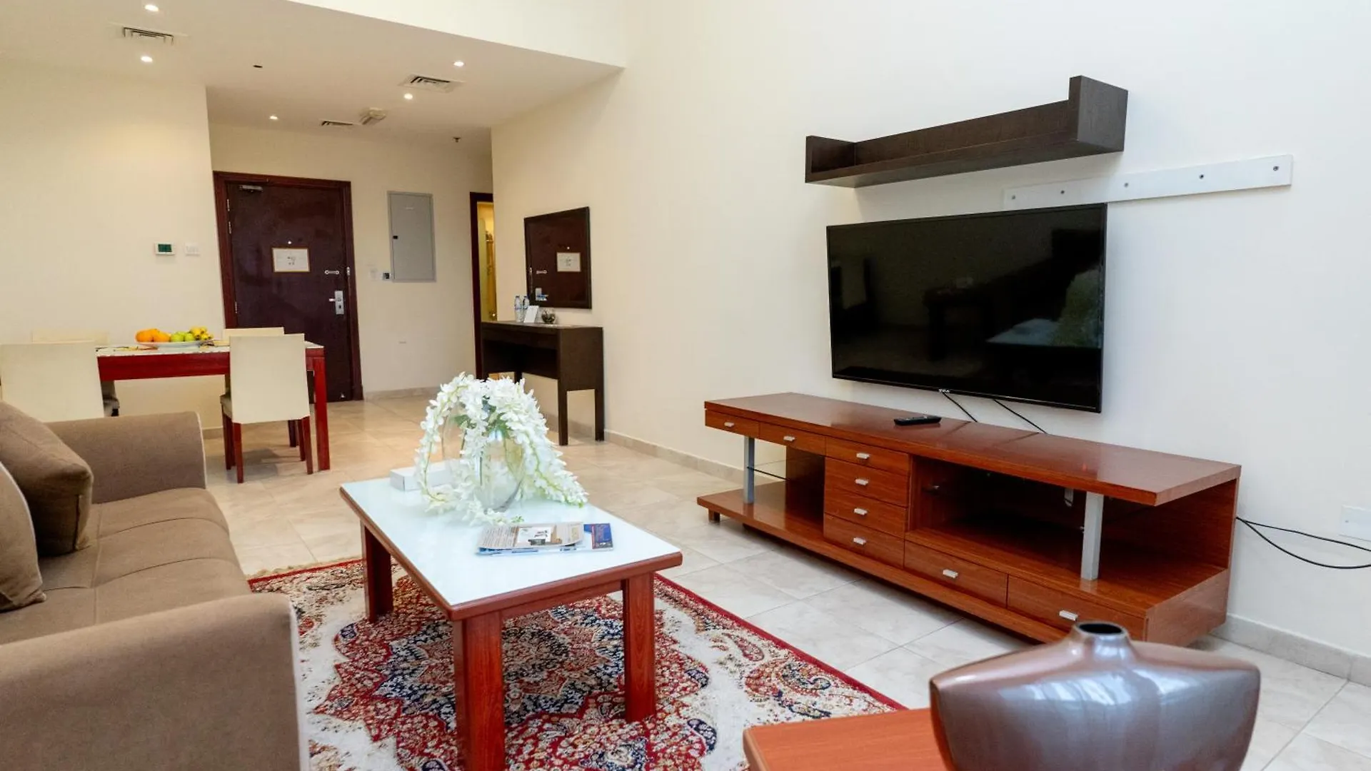*** Aparthotel Al Raya Hotel Apartments Dubai United Arab Emirates